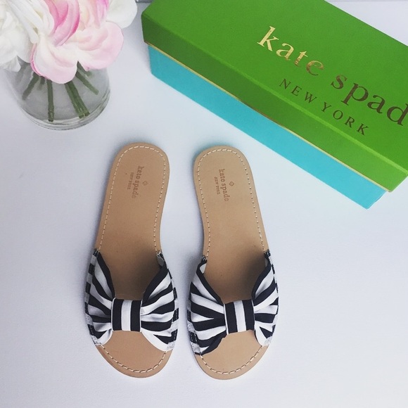Host Pick Kate ♠️ Indi Black/White Grosgrain Shoes - Picture 2 of 5